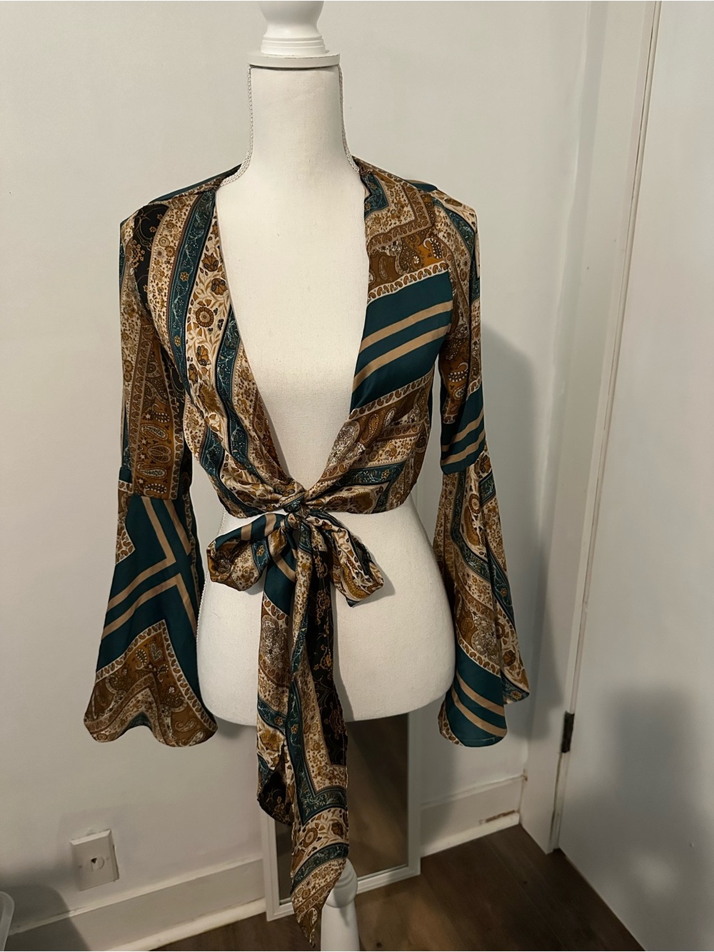 Cider Paisley Tie-Front Crop Blouse in Teal and Brown